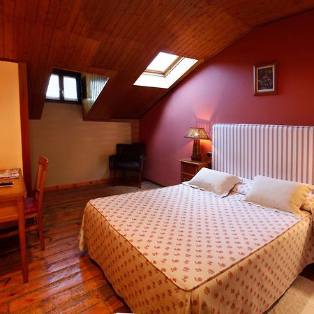 Hotel Villa De ルアルカ エクステリア 写真