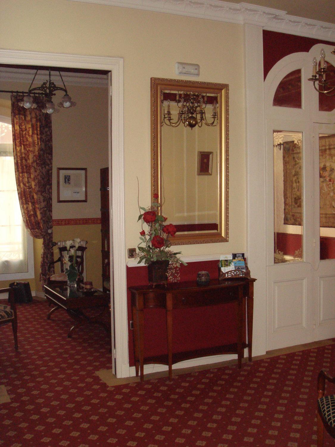 Hotel Villa De ルアルカ エクステリア 写真