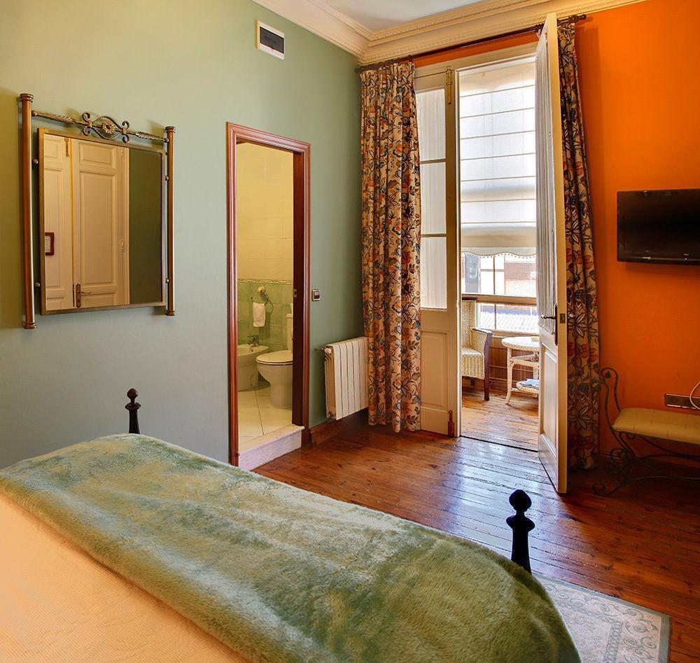 Hotel Villa De ルアルカ エクステリア 写真